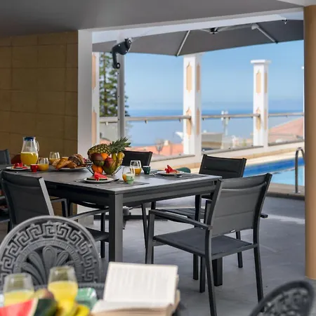 וילה Amazing Sea Views Over Funchal Atlantic Sunrise פונשל