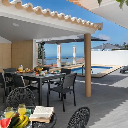 Ourmadeira - Atlantic Sunrise Villa Funchal (Madeira)